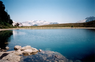 Shore line of Elfin Lakes 2004-08.